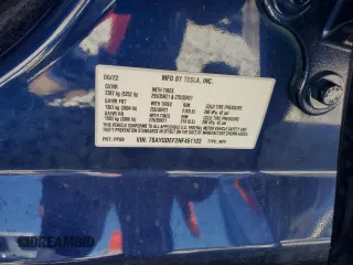 2022 Tesla Model Y Performance z VIN 7SAYGDEF2NF461103, wystawiony jako Copart lot #52198205 z przebiegiem 33 576 mil mil oraz Szkoda całkowita • Salvage title. Historia ofert i sprzedaży dostępna na DreamBid. Obrazek 14.