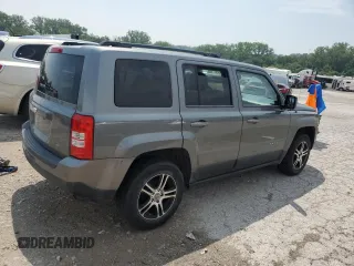 2014 Jeep Patriot Altitude z VIN 1C4NJPBA1ED523741, wystawiony jako Copart lot #59287135 z przebiegiem 194 757 mil mil oraz Szkoda całkowita • Salvage title. Historia ofert i sprzedaży dostępna na DreamBid. Obrazek 3.