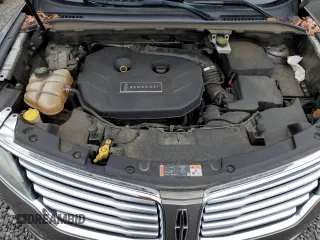 2016 Lincoln MKC Reserve with VIN 5LMTJ3DH3GUJ11911, listed as a Copart auction lot 58439465 with 107,441 mi miles and Salvage title. Bid and sale history available at DreamBid. Image 12.