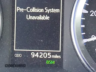 2018 Toyota Highlander SE with VIN 5TDKZRFH4JS548677, listed as a IAAI auction lot 42171321 with 94,205 mi miles and . Bid and sale history available at DreamBid. Image 15.