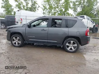 2016 Jeep Compass Latitude with VIN 1C4NJCEA2GD804809, listed as a IAAI auction lot 42329508 with 61,264 mi miles and . Bid and sale history available at DreamBid. Image 14.