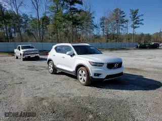 2020 Volvo XC40 Momentum with VIN YV4AC2HK7L2330883, listed as a Copart auction lot 67717264 with NaN miles and Salvage Title. Bid and sale history available at carsss.com. Image 11.