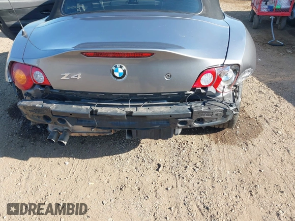 2004 BMW Z4 2.5i with VIN 4USBT33504LS50684, listed as a IAAI auction lot 42620116 with 119,707 mi miles and . Bid and sale history available at DreamBid. Image 6.