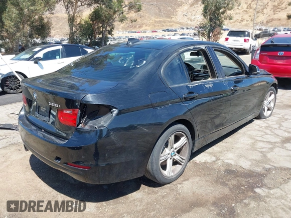 2015 BMW 3 Series 328i with VIN WBA3C1C55FK124096, listed as a IAAI auction lot 40127884 with Not Provided miles and . Bid and sale history available at carsss.com. Image 4.