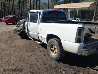 2003 Chevrolet Silverado 1500 LS with VIN 2GCEK19T531355306, listed as a IAAI auction lot 41804102 with 1 mi miles. Bid and sale history available at carsss.com. Image 3.