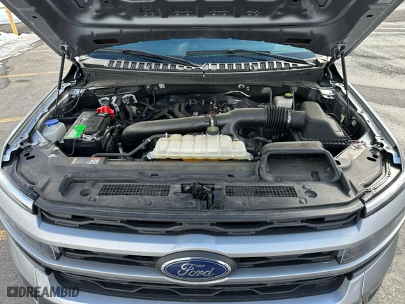 2023 Ford Expedition Max XLT with VIN 1FMJK1J82PEA55695, listed as a Copart auction lot 47253155 with NaN miles and Non Repairable. Bid and sale history available at carsss.com. Image 9.