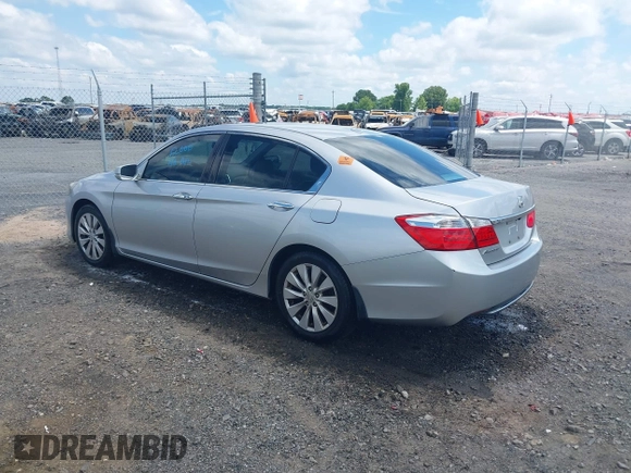 2015 Honda Accord EX-L with VIN 1HGCR2F84FA113871, listed as a IAAI auction lot 42211924 with 200,700 mi miles and . Bid and sale history available at DreamBid. Image 3.