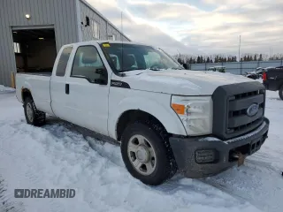 2015 Ford F-250 XLT with VIN 1FT7X2A63FEB26860, listed as a Copart auction lot 44627615 with 350,508 mi miles and Clean title. Bid and sale history available at DreamBid. Image 4.
