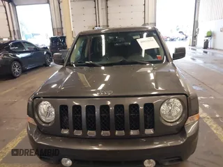 2017 Jeep Patriot High Altitude with VIN 1C4NJPFA1HD136671, listed as a IAAI auction lot 40892616 with 64,852 mi miles and . Bid and sale history available at carsss.com. Image 12.
