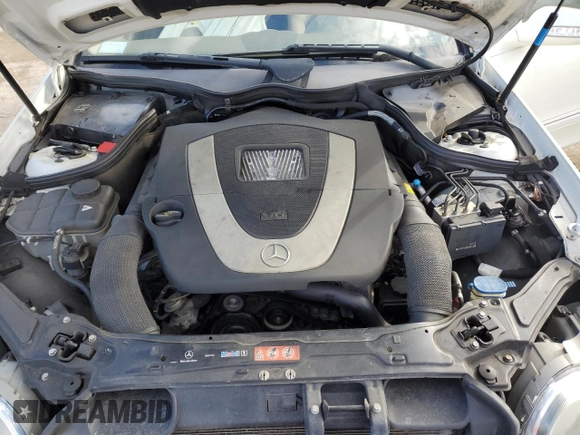 2008 Mercedes-Benz CLK 350 с VIN WDBTK56FX8F251132, выставлен на аукционе Copart как лот 87367514 с пробегом Не указан миль и Списание • Salvage title. История ставок и продаж доступна на DreamBid. Изображение 11.