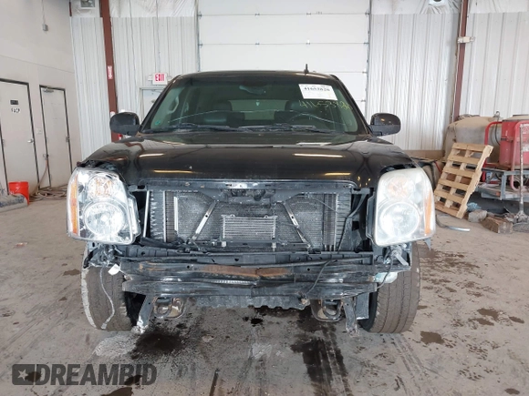 2011 GMC Yukon Denali with VIN 1GKS2EEF2BR258374, listed as a IAAI auction lot 41653820 with 227,468 mi miles. Bid and sale history available at carsss.com. Image 12.