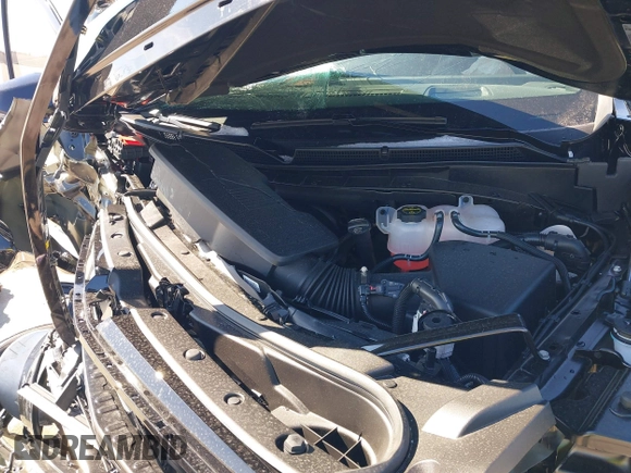 2025 Cadillac Escalade z VIN 1GYS8ERL0SR151490, wystawiony jako IAAI lot #41378504 z przebiegiem Nie podano mil oraz . Historia ofert i sprzedaży dostępna na DreamBid. Obrazek 10.