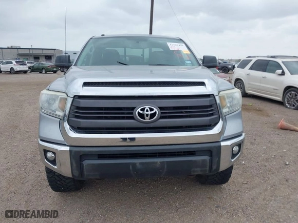 2014 Toyota Tundra 4WD Truck SR with VIN 5TFUW5F12EX379093, listed as a IAAI auction lot 41730439 with 133,409 mi miles. Bid and sale history available at carsss.com. Image 12.