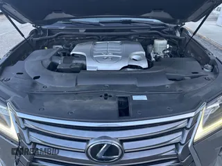 2017 Lexus LX with VIN JTJHY7AX0H4230350, listed as a IAAI auction lot 41979528 with 198,746 mi miles. Bid and sale history available at carsss.com. Image 10.