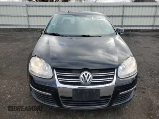 2008 Volkswagen Jetta Sedan SE with VIN 3VWRM71K48M106249, listed as a Copart auction lot 49854655 with 140,800 mi miles and Salvage Title. Bid and sale history available at carsss.com. Image 5.