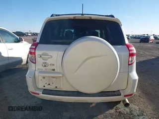 2010 Toyota RAV4 Limited с VIN JTMYK4DV1A5026573, выставлен на аукционе IAAI как лот 41296523 с пробегом 200 265 миль миль и . История ставок и продаж доступна на DreamBid. Изображение 16.