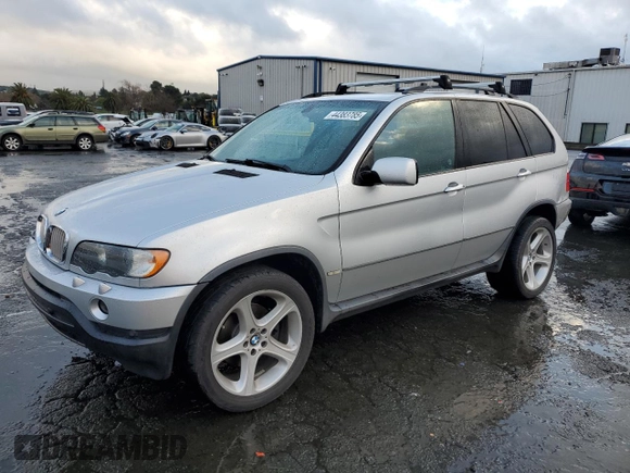2001 BMW X5 4.4i with VIN WBAFB33581LH16948, listed as a Copart auction lot 44383785 with 143,249 mi miles and Salvage Title. Bid and sale history available at carsss.com. Image 1.