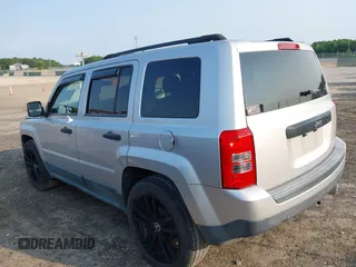 2011 Jeep Patriot Sport with VIN 1J4NT1GB2BD151471, listed as a IAAI auction lot 42429985 with 207,497 mi miles and . Bid and sale history available at DreamBid. Image 12.