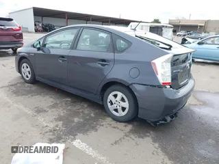 2010 Toyota Prius II with VIN JTDKN3DU7A0192513, listed as a IAAI auction lot 41842170 with 183,211 mi miles. Bid and sale history available at carsss.com. Image 3.