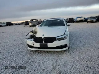 2018 BMW 5 Series 530i xDrive with VIN WBAJA7C50JWA72008, listed as a Copart auction lot 84822624 with Not Provided miles and Salvage Title. Bid and sale history available at carsss.com. Image 12.