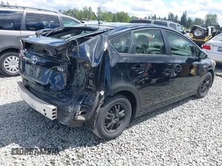 2015 Toyota Prius Four z VIN JTDKN3DU9F0417425, wystawiony jako IAAI lot #42337690 z przebiegiem 167 835 mil mil oraz . Historia ofert i sprzedaży dostępna na DreamBid. Obrazek 4.