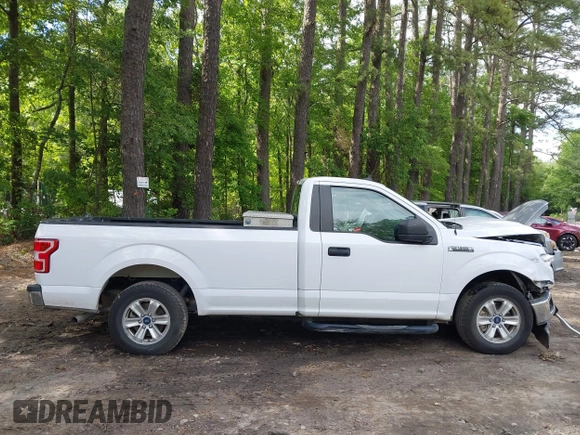 2020 Ford F-150 XL z VIN 1FTMF1CB8LKF35069, wystawiony jako IAAI lot #42332865 z przebiegiem 73 452 mil mil oraz . Historia ofert i sprzedaży dostępna na DreamBid. Obrazek 13.