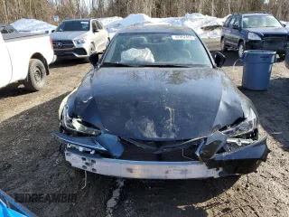 2018 Lexus IS 300 with VIN JTHC81D2XJ5031086, listed as a Copart auction lot 47952465 with 92,923 mi miles and Salvage title. Bid and sale history available at DreamBid. Image 5.
