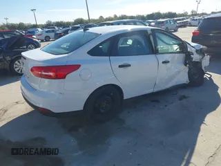 2018 Ford Focus S with VIN 1FADP3E2XJL270495, listed as a IAAI auction lot 41172305 with 47,197 mi miles. Bid and sale history available at carsss.com. Image 4.