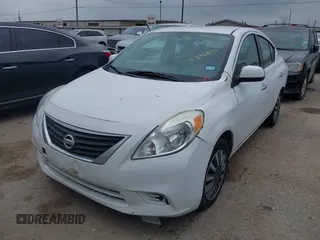 2012 Nissan Versa SL with VIN 3N1CN7AP0CL812640, listed as a IAAI auction lot 41896824 with 203,276 mi miles. Bid and sale history available at carsss.com. Image 2.