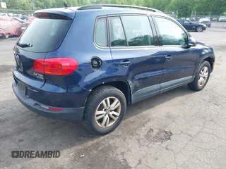 2015 Volkswagen Tiguan S z VIN WVGBV7AX8FW503114, wystawiony jako IAAI lot #42397033 z przebiegiem 200 658 mil mil oraz . Historia ofert i sprzedaży dostępna na DreamBid. Obrazek 4.