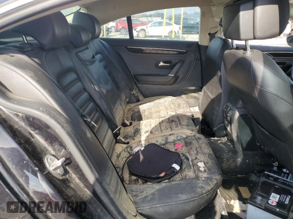 2013 Volkswagen CC Executive z VIN WVWGU7AN2DE501826, wystawiony jako Copart lot #52460875 z przebiegiem Nie podano mil oraz Nie do naprawy • Non repairable. Historia ofert i sprzedaży dostępna na DreamBid. Obrazek 10.