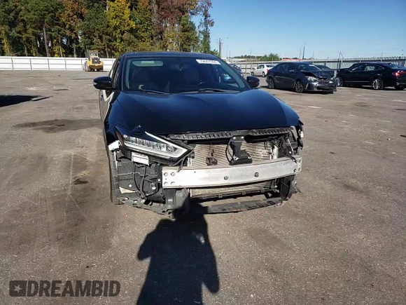 2019 Nissan Maxima SL с VIN 1N4AA6AV9KC370210, выставлен на аукционе Copart как лот 79647094 с пробегом 150 553 миль миль и Списание • Salvage title. История ставок и продаж доступна на DreamBid. Изображение 10.