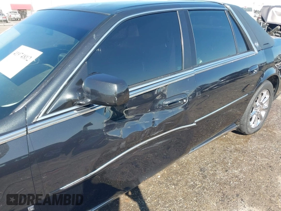 2008 Cadillac DTS 1SC with VIN 1G6KD57Y08U184384, listed as a IAAI auction lot 41974882 with 158,372 mi miles and . Bid and sale history available at carsss.com. Image 6.