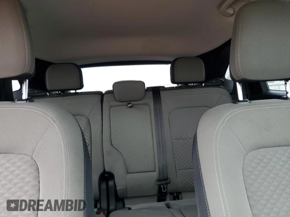 2022 Ford Escape SE z VIN 1FMCU9G6XNUB34252, wystawiony jako Copart lot #54004415 z przebiegiem 65 943 mil mil oraz Nie do naprawy • Non repairable. Historia ofert i sprzedaży dostępna na DreamBid. Obrazek 10.