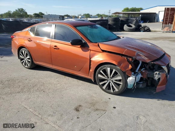 2022 Nissan Altima 2.5 SR with VIN 1N4BL4CV6NN323239, listed as a Copart auction lot 50129975 with 31,507 mi miles and Salvage Title. Bid and sale history available at carsss.com. Image 4.
