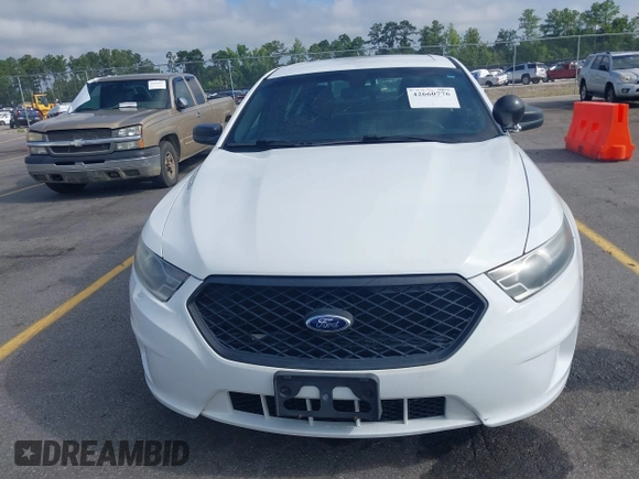 2015 Ford Police Interceptor with VIN 1FAHP2MK5FG192348, listed as a IAAI auction lot 42660776 with 88,682 mi miles and . Bid and sale history available at DreamBid. Image 6.
