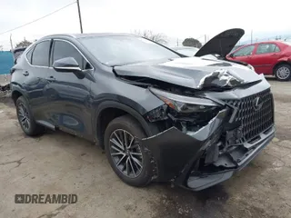 2024 Lexus NX with VIN JTJGKCEZ8R5013271, listed as a IAAI auction lot 41524068 with 33,017 mi miles. Bid and sale history available at carsss.com. Image 1.