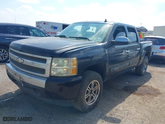 2007 Chevrolet Silverado 1500 LS with VIN 2GCEK13CX71727365, listed as a IAAI auction lot 40357043 with 1 mi miles. Bid and sale history available at carsss.com. Image 20.