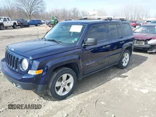 2016 Jeep Patriot Sport with VIN 1C4NJPBA9GD603307, listed as a IAAI auction lot 41777347 with 161,970 mi miles and . Bid and sale history available at carsss.com. Image 2.