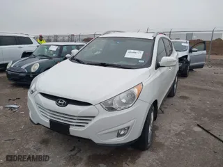 2013 Hyundai Tucson GLS with VIN KM8JU3AC2DU561443, listed as a IAAI auction lot 41600727 with 179,694 mi miles. Bid and sale history available at carsss.com. Image 6.