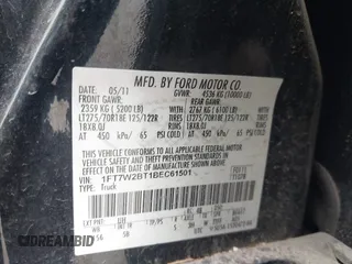2011 Ford F-250 XL with VIN 1FT7W2BT1BEC61501, listed as a IAAI auction lot 42093335 with 228,014 mi miles and . Bid and sale history available at DreamBid. Image 9.