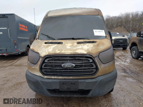 2019 Ford Transit with VIN 1FTBW2CM4KKB60505, listed as a IAAI auction lot 41718275 with 10,824 mi miles and . Bid and sale history available at carsss.com. Image 6.