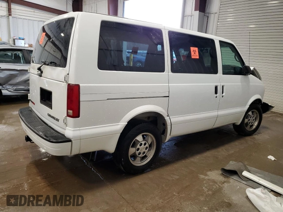 2003 Chevrolet Astro z VIN 1GNEL19X93B149218, wystawiony jako Copart lot #49489815 z przebiegiem Nie podano mil oraz Nie do naprawy • Non repairable. Historia ofert i sprzedaży dostępna na DreamBid. Obrazek 3.