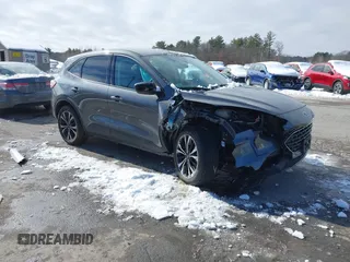 2021 Ford Escape SE z VIN 1FMCU9G65MUA16155, wystawiony jako IAAI lot #41593331 z przebiegiem 29 920 mil mil oraz . Historia ofert i sprzedaży dostępna na DreamBid. Obrazek 1.