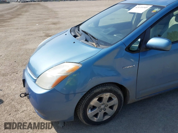 2007 Toyota Prius with VIN JTDKB20U577628705, listed as a IAAI auction lot 42135345 with 213,924 mi miles. Bid and sale history available at carsss.com. Image 6.
