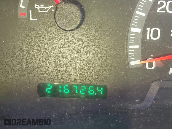 2000 Ford F-150 XL with VIN 1FTZX1729YNC32076, listed as a IAAI auction lot 41523364 with 216,726 mi miles. Bid and sale history available at carsss.com. Image 7.