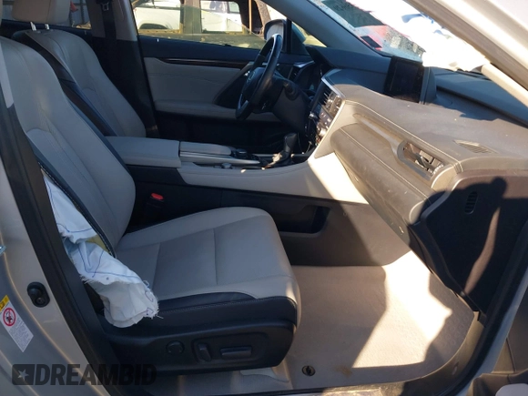 2018 Lexus RX 350 z VIN 2T2ZZMCA6JC096728, wystawiony jako IAAI lot #41356629 z przebiegiem 76 982 mil mil oraz . Historia ofert i sprzedaży dostępna na DreamBid. Obrazek 5.