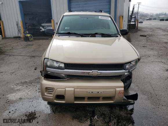 2004 Chevrolet TrailBlazer LT with VIN 1GNDS13S742371222, listed as a Copart auction lot 49703555 with 108,558 mi miles and Salvage Title. Bid and sale history available at carsss.com. Image 5.
