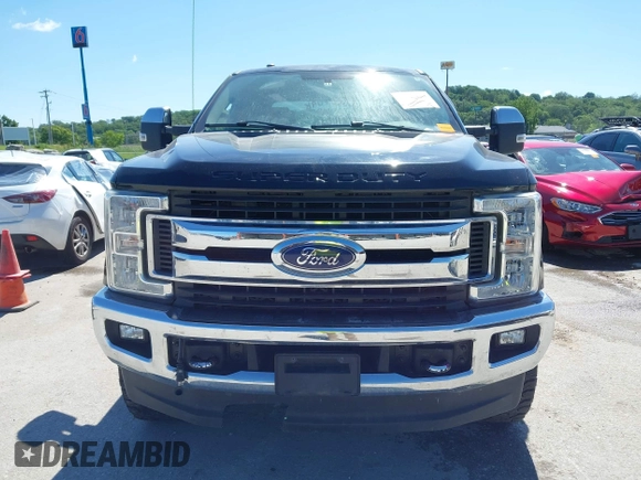 2018 Ford F-250 XL with VIN 1FT7W2BT3JEB65304, listed as a IAAI auction lot 42325685 with 172,771 mi miles and . Bid and sale history available at DreamBid. Image 12.