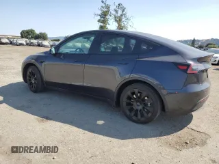 2024 Tesla Model Y Long Range with VIN 7SAYGAEE2RF101616, listed as a Copart auction lot 62236425 with 32,619 mi miles and Salvage title. Bid and sale history available at DreamBid. Image 2.
